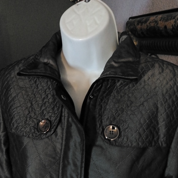 EUC Kristen Blake Taupe/Grey Quilted w/ Velour lining Sz PP (0-2) - Picture 10 of 13